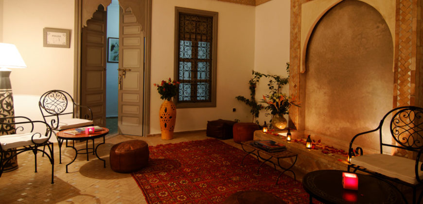 Un Riad est situé à Mouassine dans la Médina de Marrakech