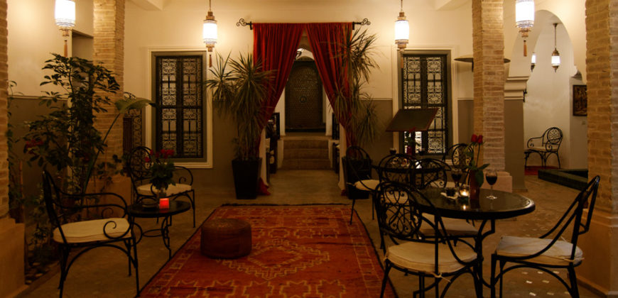 Un Riad est situé à Mouassine dans la Médina de Marrakech