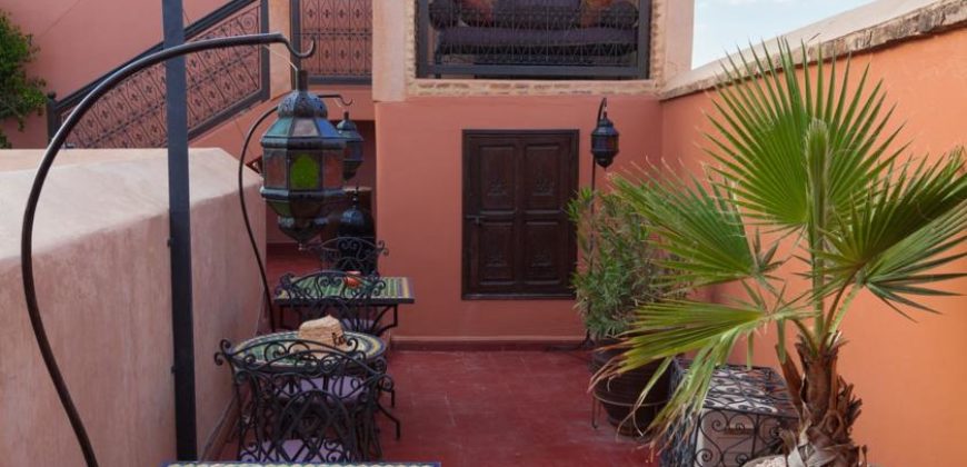 joli riad d’une décoration purement marocaine