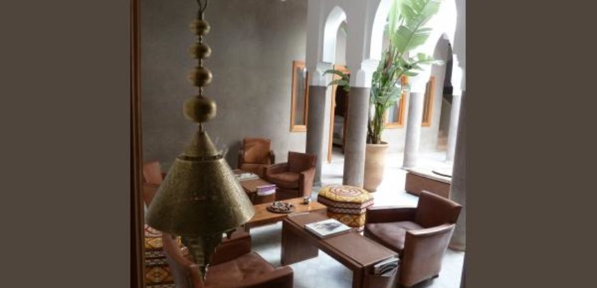 Riad Meublée Avec Piscine en vente Marrakech-Médina