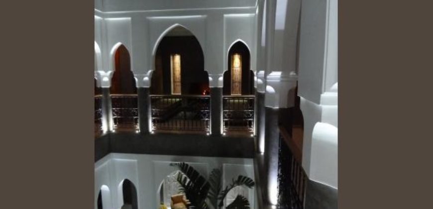 Riad Meublée Avec Piscine en vente Marrakech-Médina