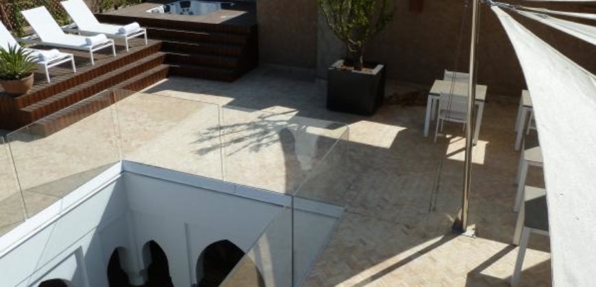 Riad Meublée Avec Piscine en vente Marrakech-Médina