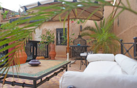 Riad meublé dans l’un des plus beaux quartiers de la Médina