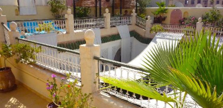 Riad typiquement marocain  Situé au cœur de la Médina à Marrakech