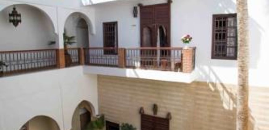 joli riad en vente meublé à Kasba-Marrakech