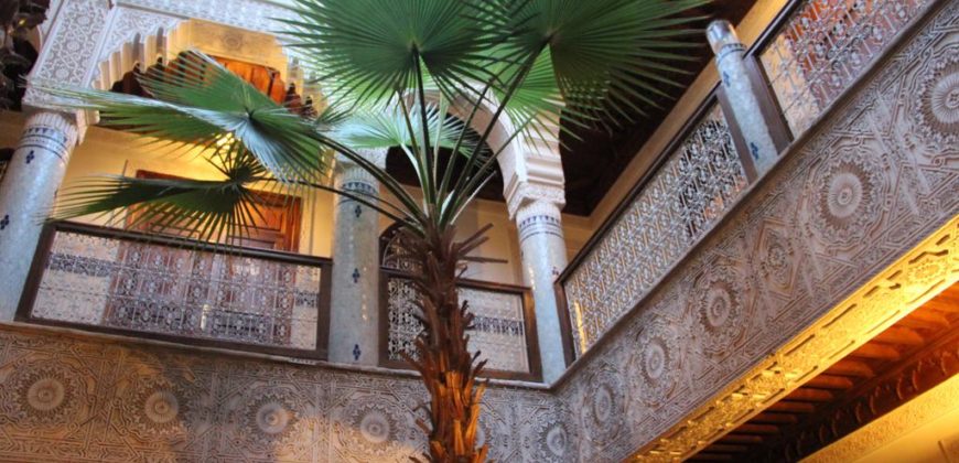 élégant Riad est situe au cœur de la Médina-Marrakech
