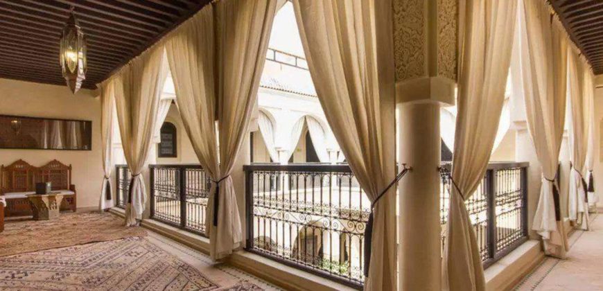 Riad traditionnel et prestigieux en vente à la Médina de Marrakech