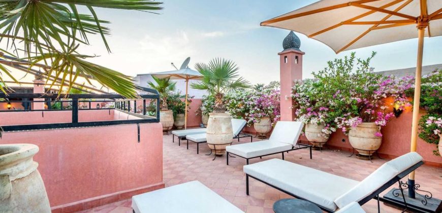 Riad traditionnel et prestigieux en vente à la Médina de Marrakech