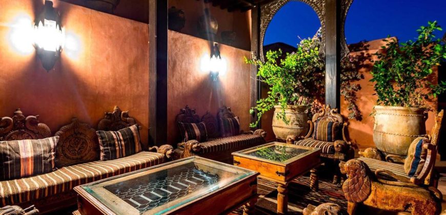 Riad traditionnel et prestigieux en vente à la Médina de Marrakech