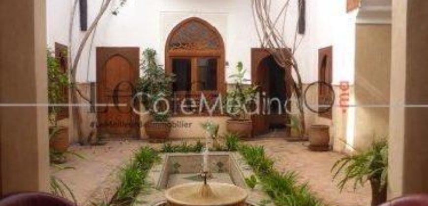 charmant Riad traditionnel situé au cœur de la Médina de Marrakech