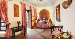 Un luxueux Riad est situé à la médina de Marrakech